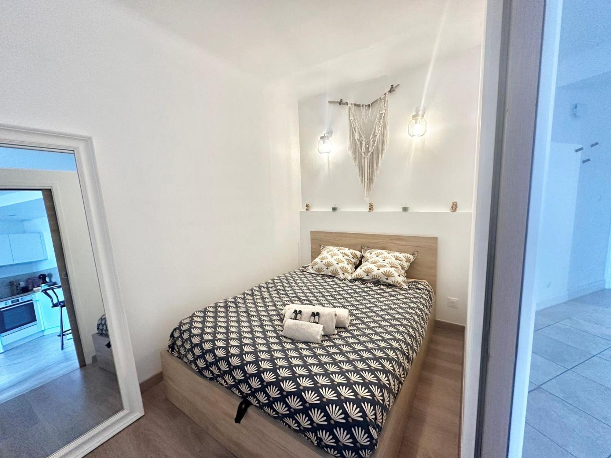 Cocon Lumineux A Ajaccio Avec Parking & Ac * Ajaccio (Corsica)