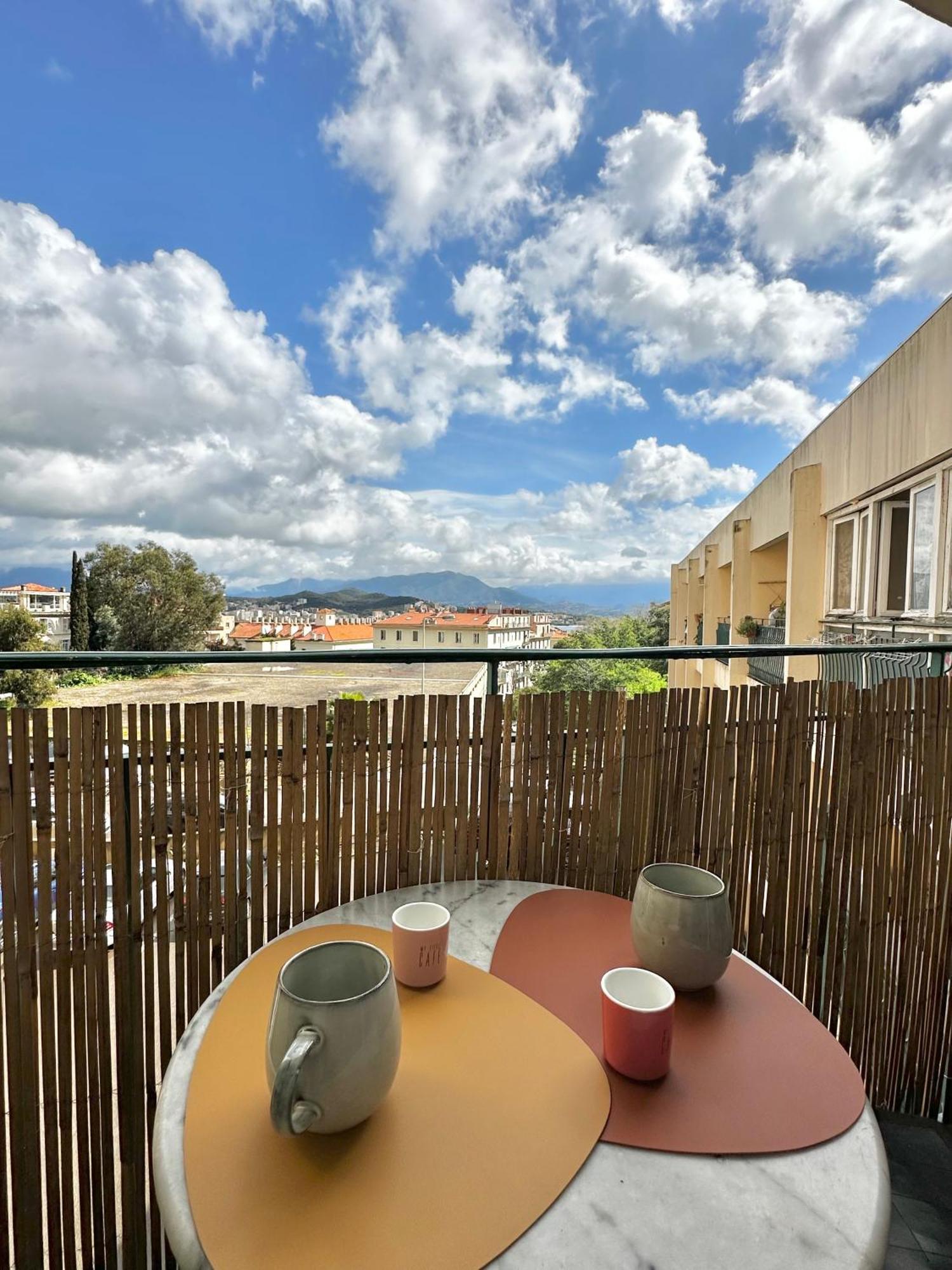Appartement Cocon Lumineux A Ajaccio Avec Parking & Ac Ajaccio (Corsica)