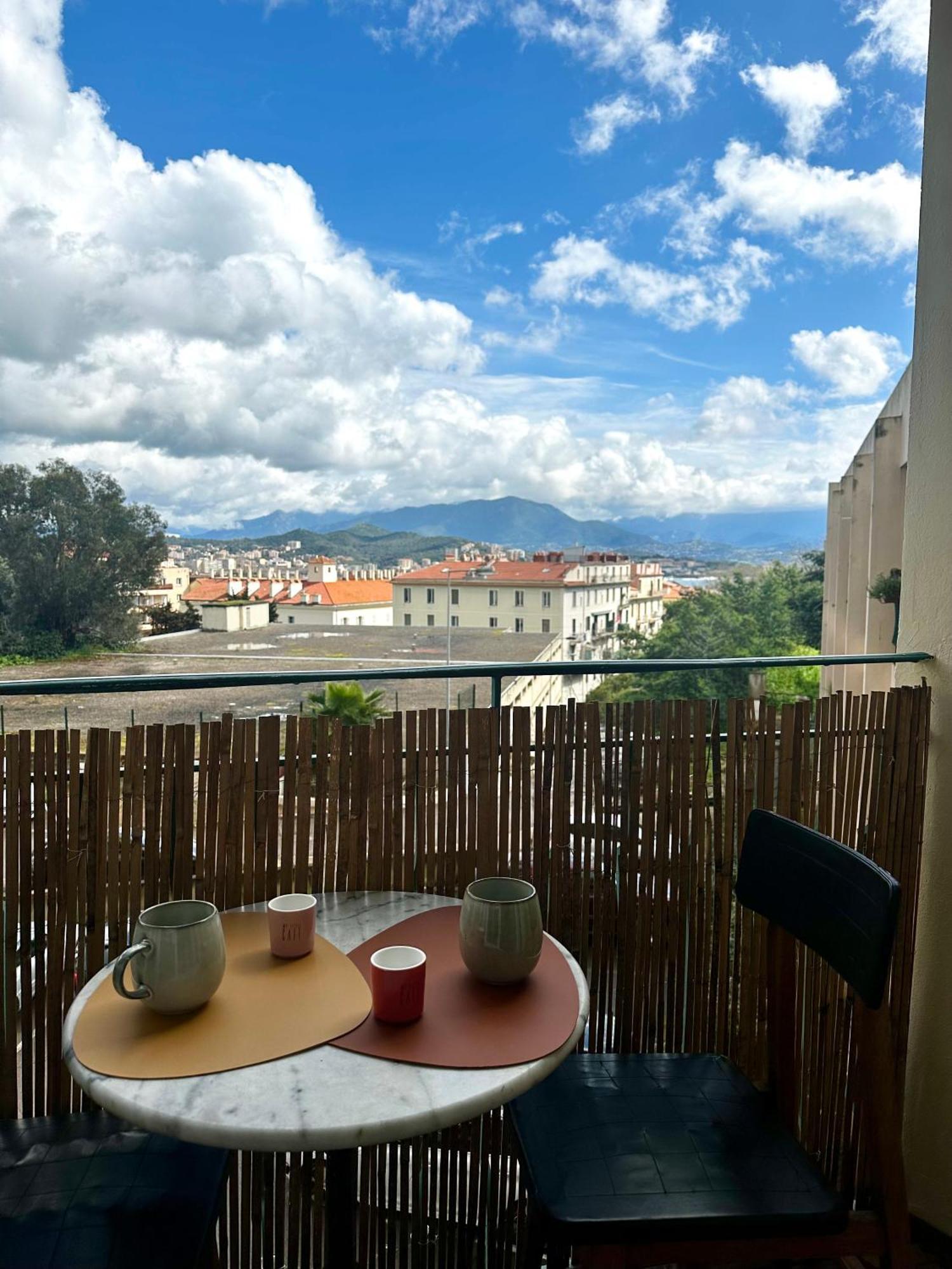 Cocon Lumineux A Ajaccio Avec Parking & Ac * Ajaccio (Corsica)