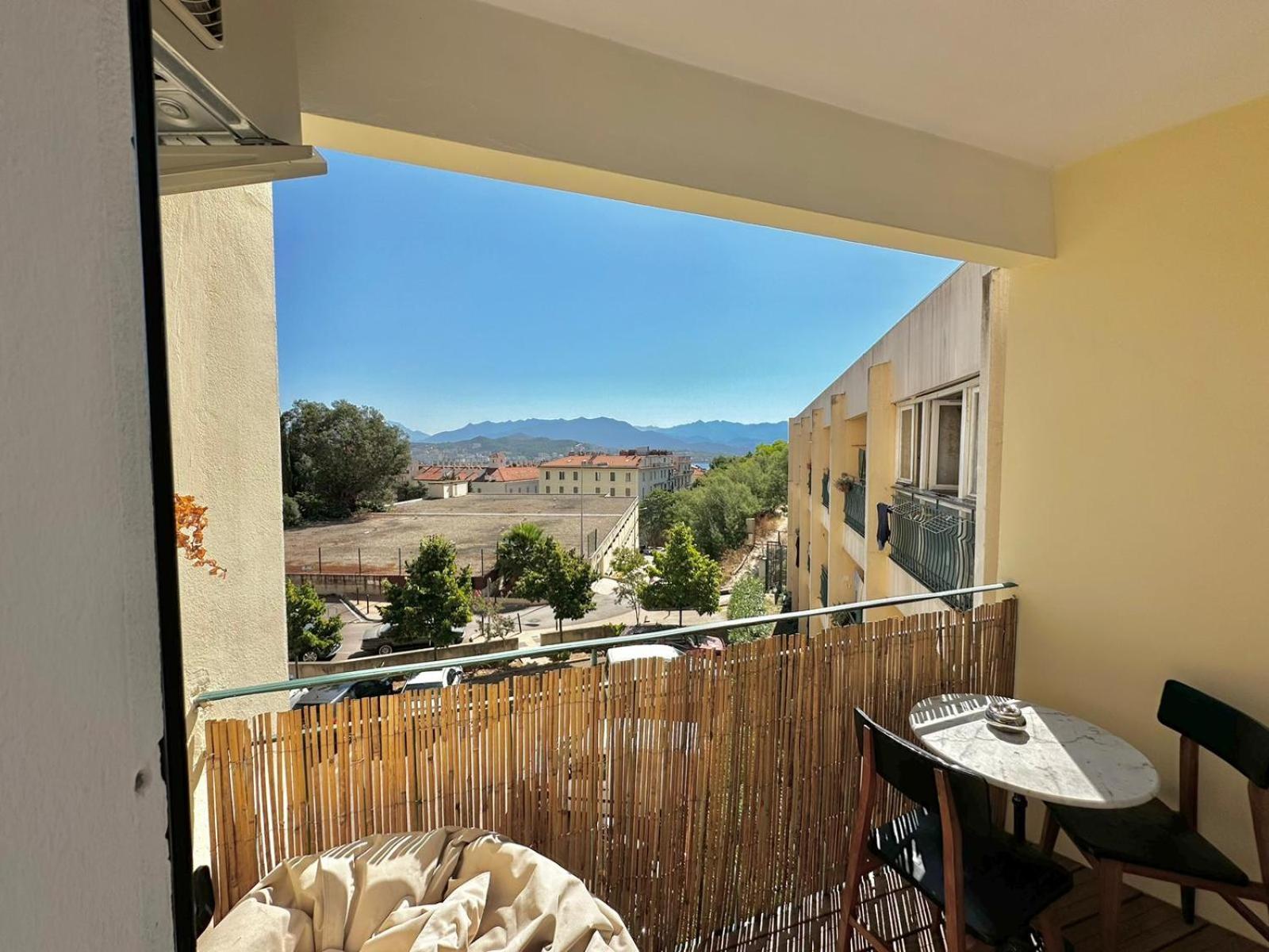 Appartement Cocon Lumineux A Ajaccio Avec Parking & Ac *