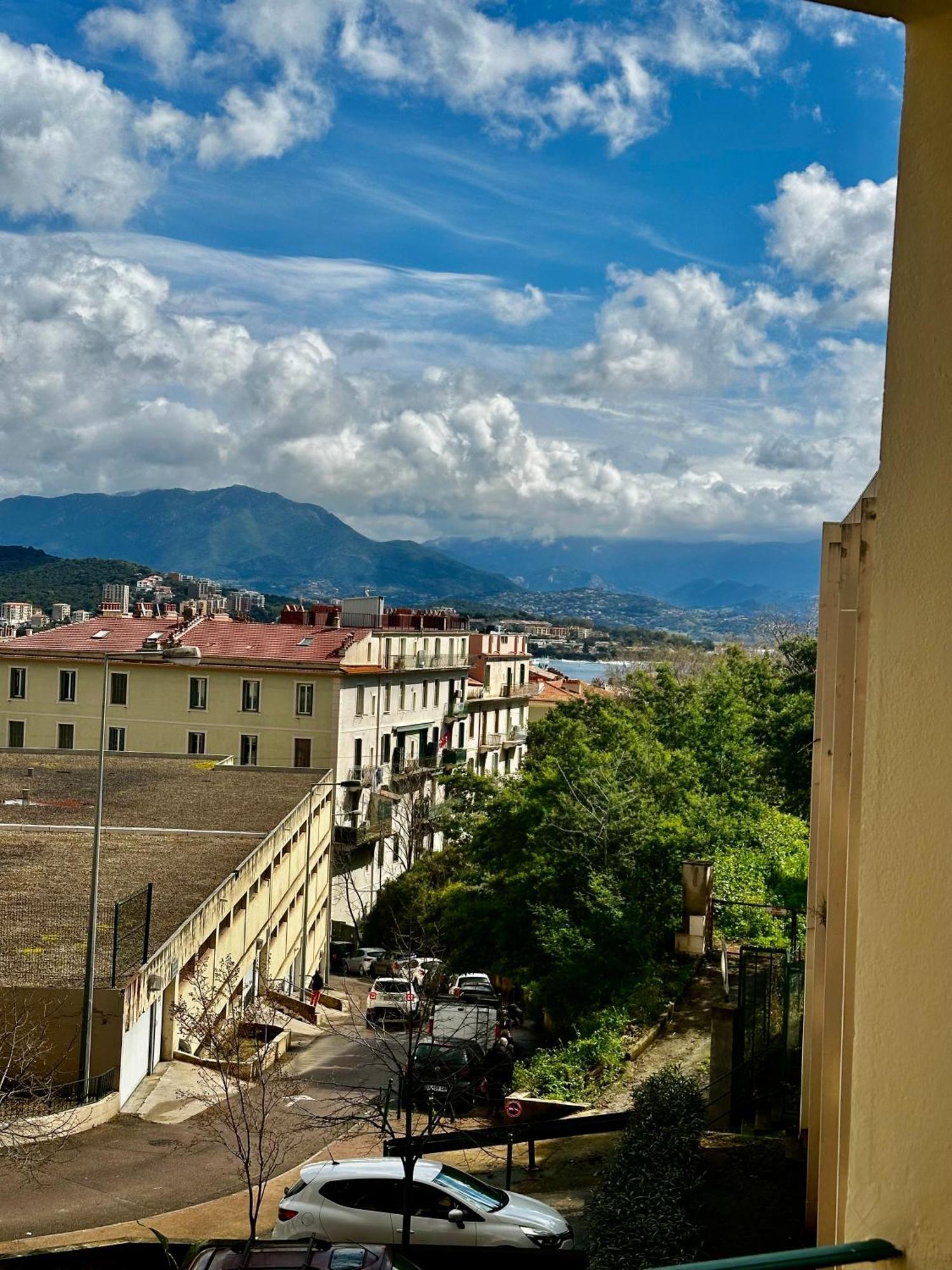 Appartement Cocon Lumineux A Ajaccio Avec Parking & Ac